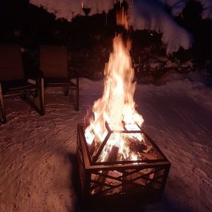 Meet your Posher, Karine